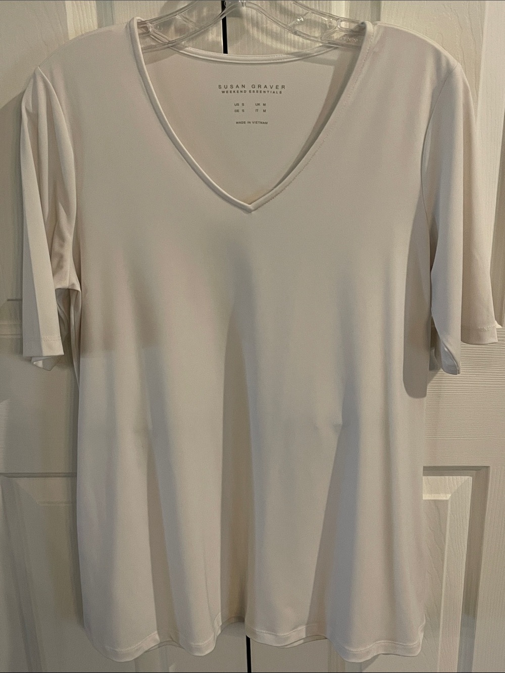 Susan Graver Blouse - vneck